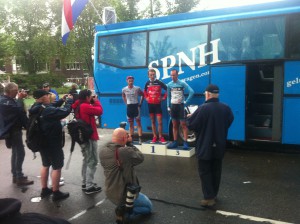 Huldiging Niels van der Pijl ronde van het Statenkwartier